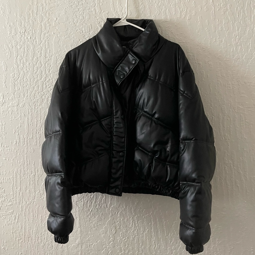 Zara Cropped Puffer Jacket